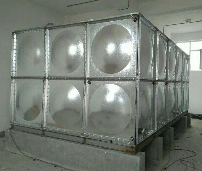 鍍鋅鋼板水箱a.jpg 鍍鋅鋼板水箱a.jpg